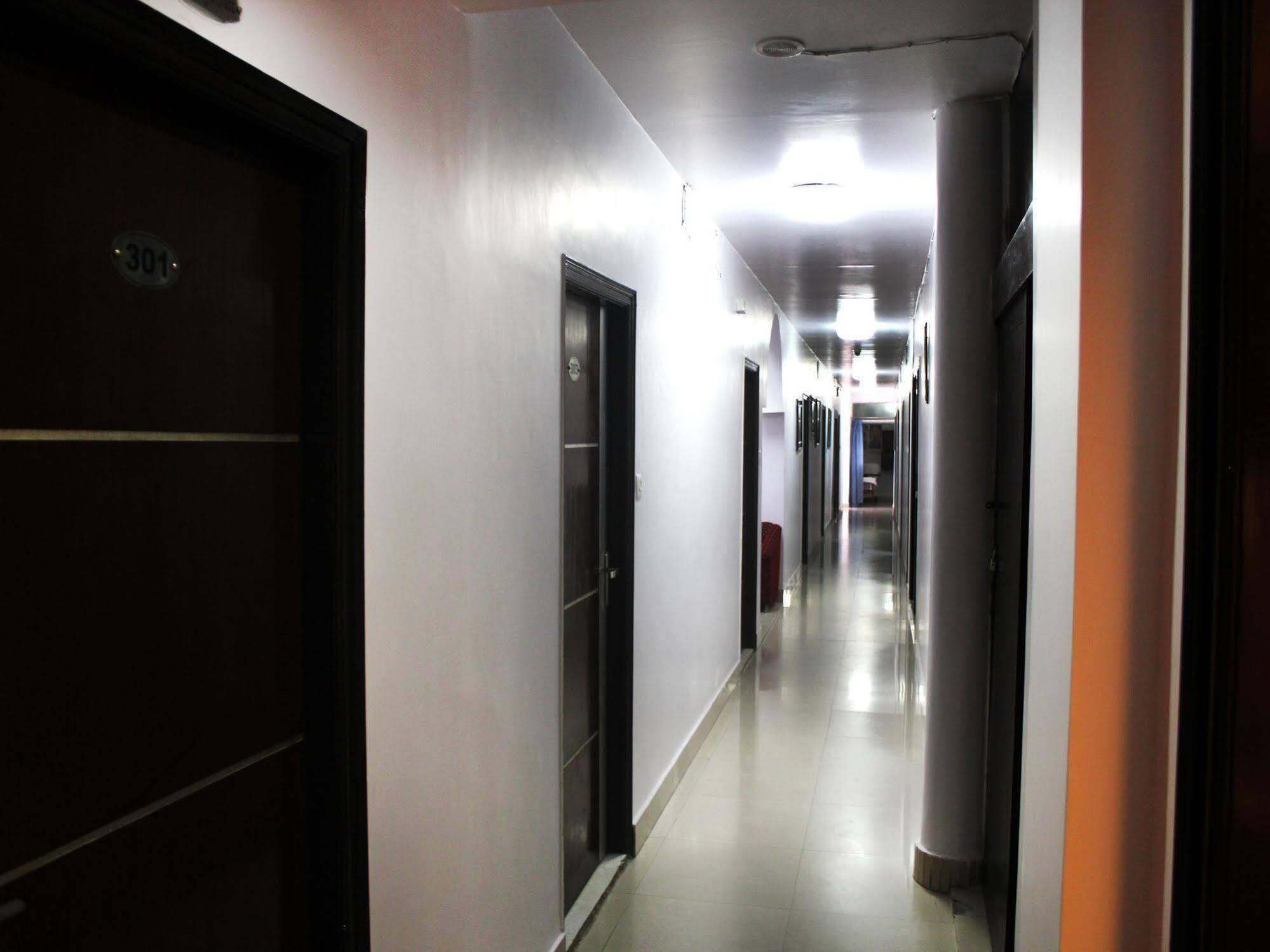 Hotel Rajmandir Faridabad Exterior photo